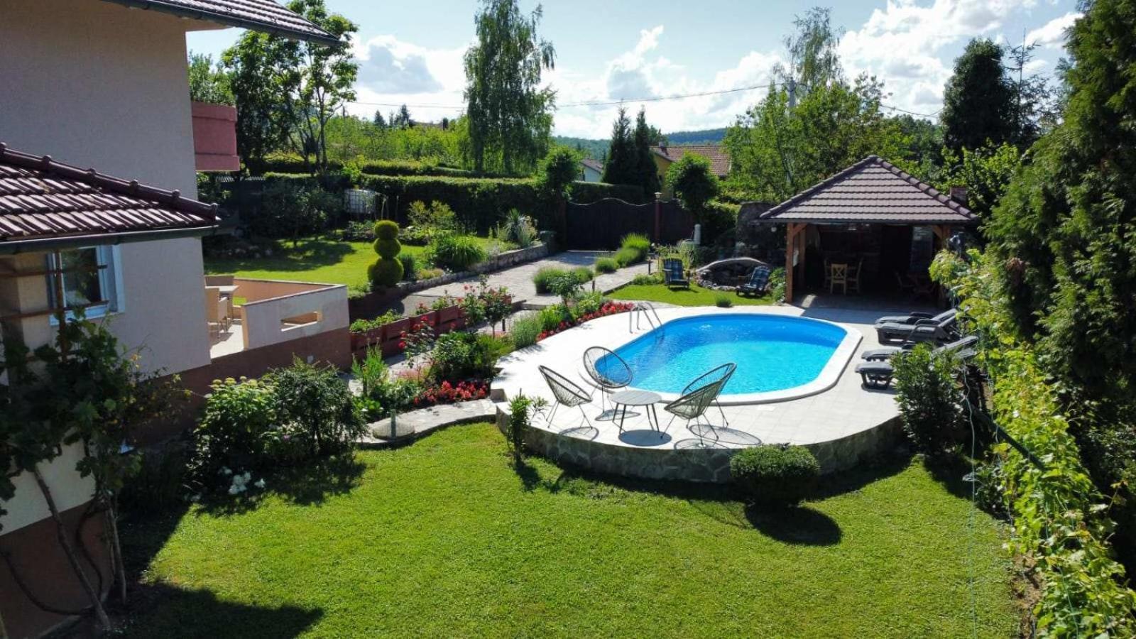 Villa Katarina With Pool Banja Luka Extérieur photo