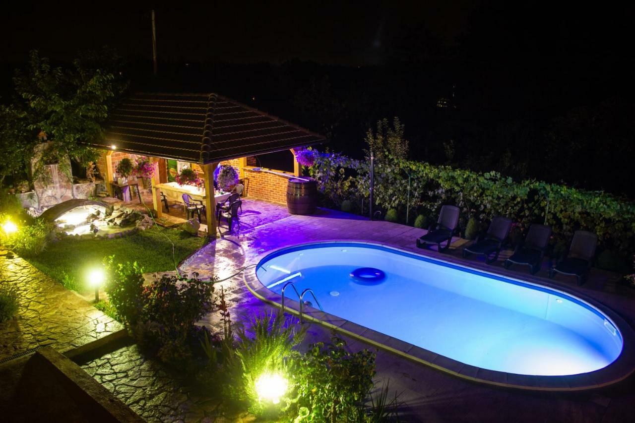 Villa Katarina With Pool Banja Luka Extérieur photo
